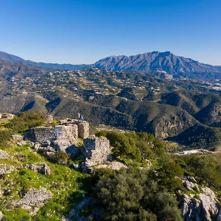 Apartment Luxury Family Escape Golf & Pool Retreat - Happy Estepona