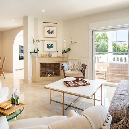 Luxury Family Escape Golf & Pool Retreat - Happy Apartment Estepona