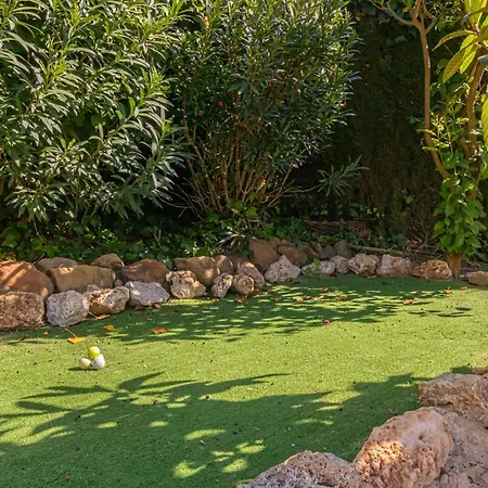 Luxury Family Escape Golf & Pool Retreat - Happy Apartment *