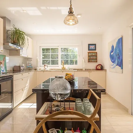 Luxury Family Escape Golf & Pool Retreat - Happy Estepona